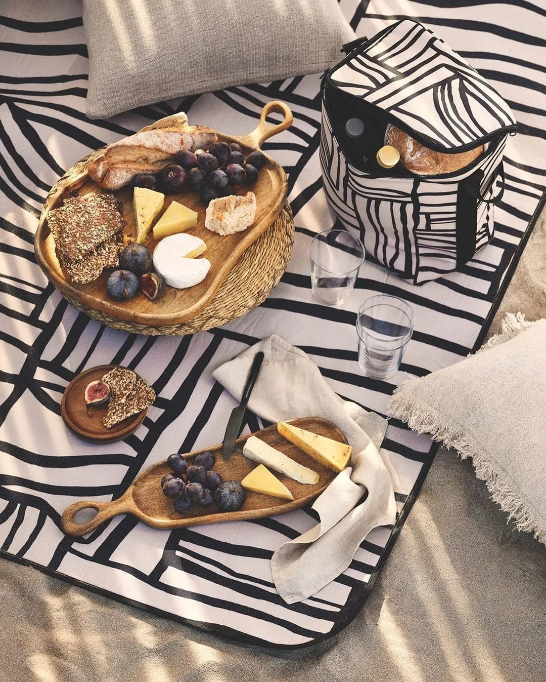 H&M Home: Summer 2023 - H&M campaign produced by Steel Productions in Cape Town, photographed by Anders Schonnemann