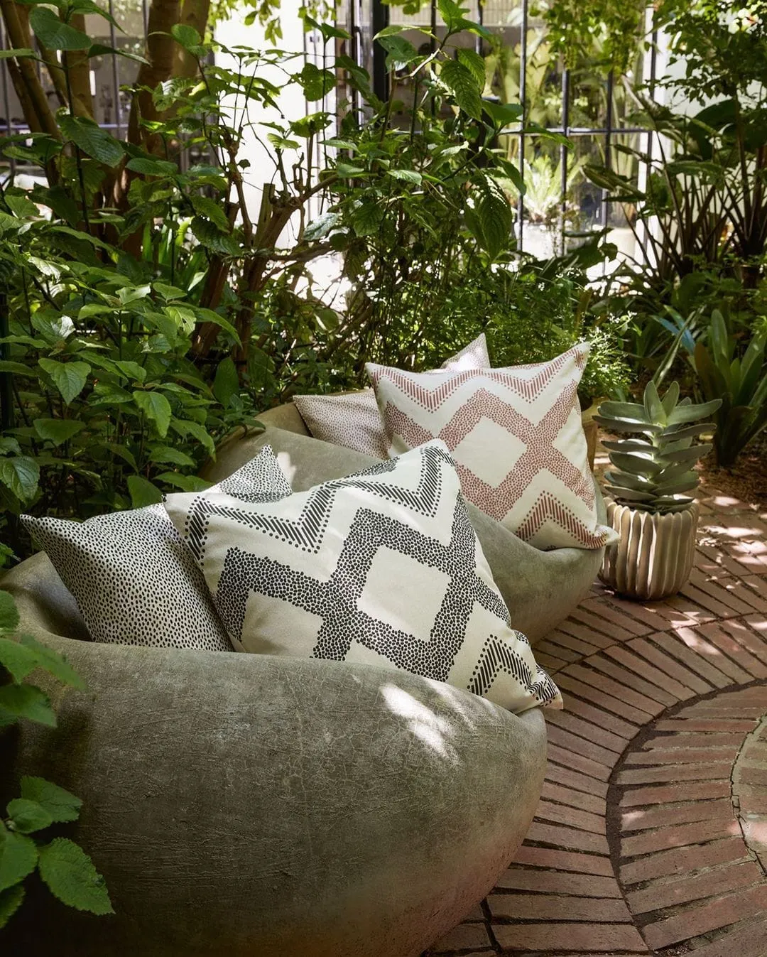 H&M Home Festivities - H&M campaign produced by Steel Productions in Cape Town, photographed by Elsa Young